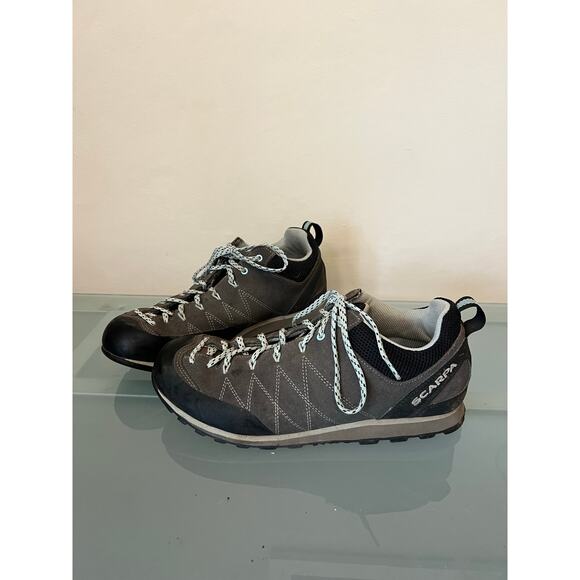 Scarpa Crux Approach Shoes Women's 8.5 hiking climbing scrambling vibram soles - Picture 1 of 6